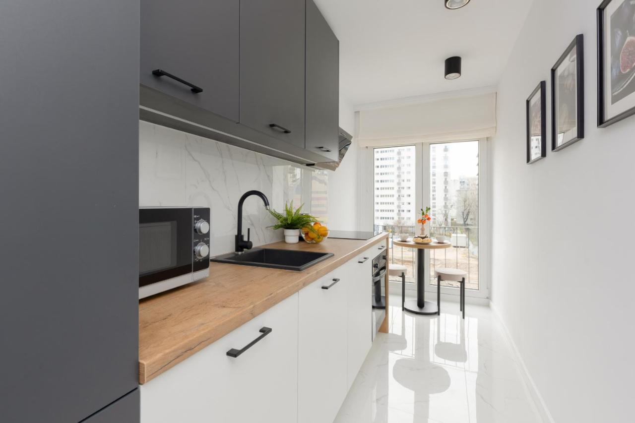 Stylish Apartment Heart Of Warsaw By Noclegi Renters Buitenkant foto