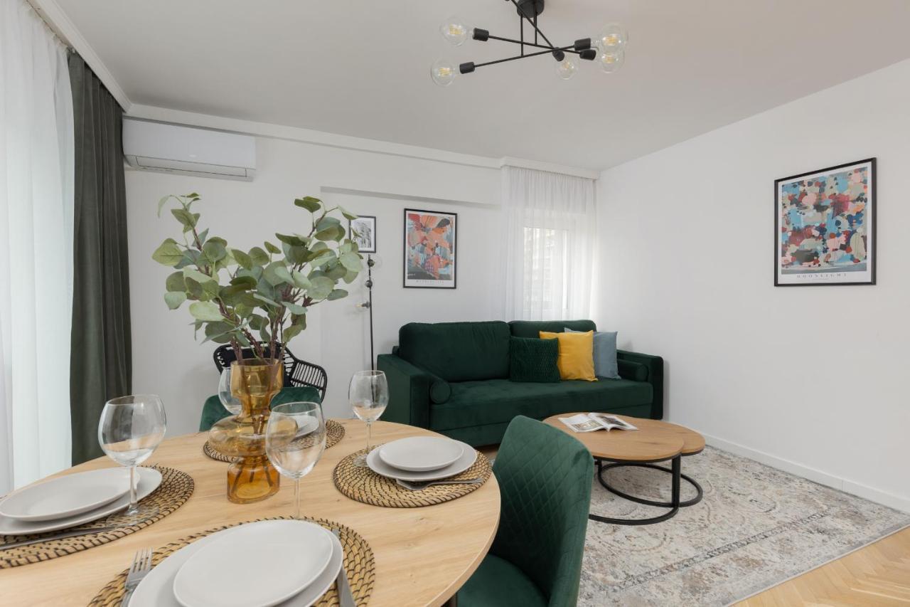 Stylish Apartment Heart Of Warsaw By Noclegi Renters Buitenkant foto